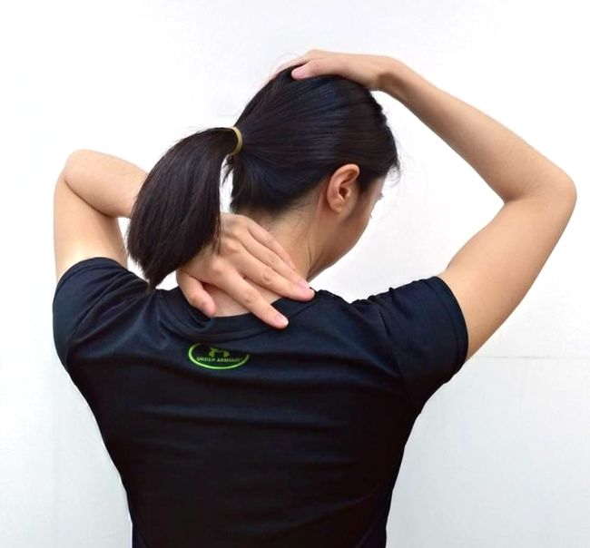 提肩胛肌的伸展運動