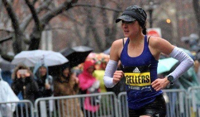 身為護理師的素人跑者 Sarah Sellers 於 2018年榮獲波士頓馬拉松女子組亞軍