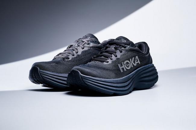 HOKA全新Bondi 8黑耀時尚  經典配色打造多重穿搭風格